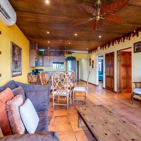 Warm Interiors And Orange Hues On Ground Floor In Front Of Beach Playa Flamingo Kültér fotó