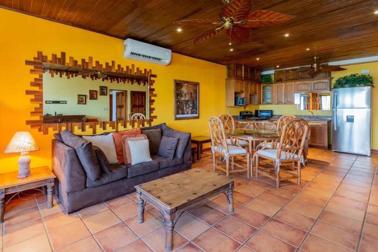 Warm Interiors And Orange Hues On Ground Floor In Front Of Beach Playa Flamingo Kültér fotó